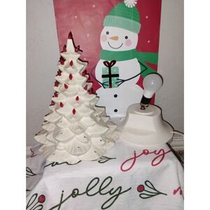 Vintage Handmade Arnels Mold White 14" Ceramic Christmas Tree w/ Working Base